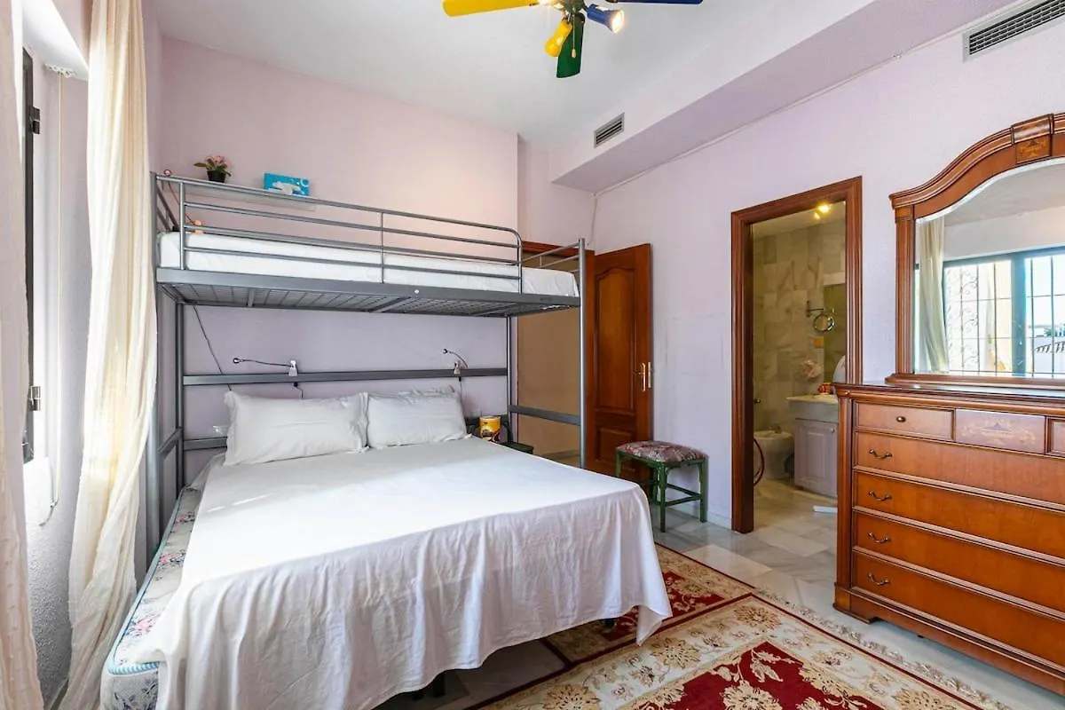 Stylish And Spacious 3 Bedroom Apartment Marbella Spain