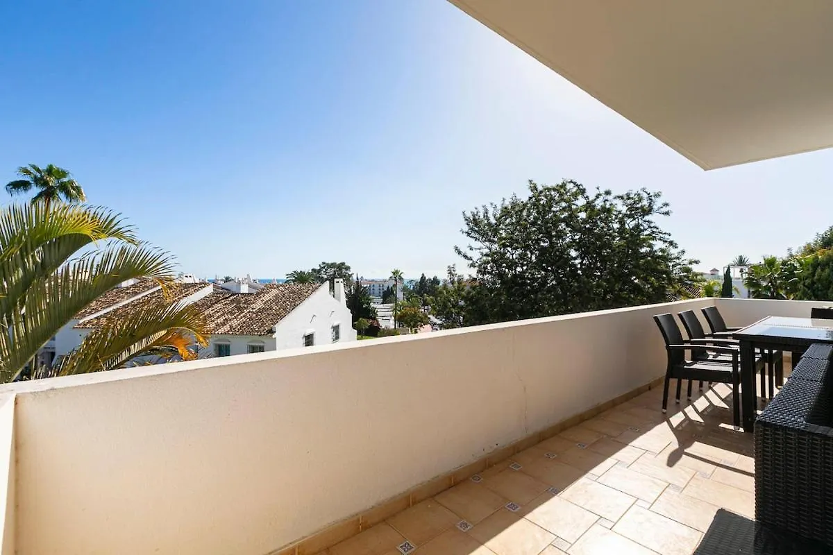 Stylish And Spacious 3 Bedroom Apartment Marbella Spain